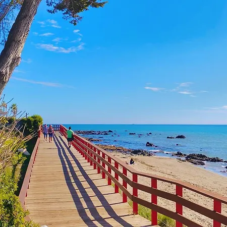 Apartment Estrella Del Mar - Beachfront With Panoramic Sea View