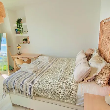 Apartment Estrella Del Mar - Beachfront With Panoramic Sea View Malaga