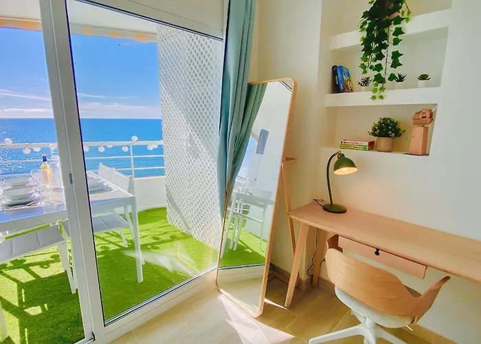 Estrella Del Mar - Beachfront With Panoramic Sea View Màlaga