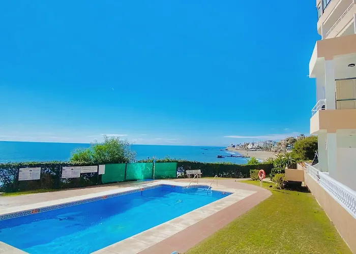 Estrella Del Mar - Beachfront With Panoramic Sea View Màlaga